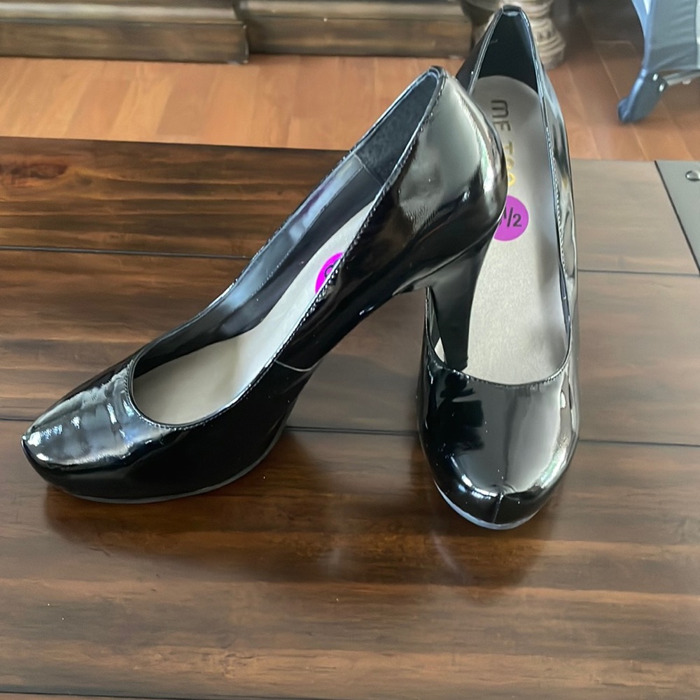 Women’s Black Heels